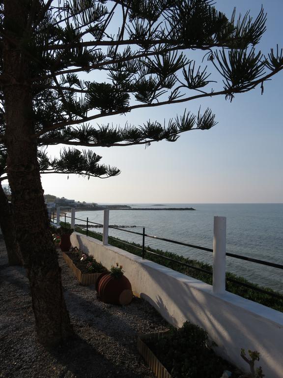 Frosso'S Sea Apartments Kokkini Hani 外观 照片