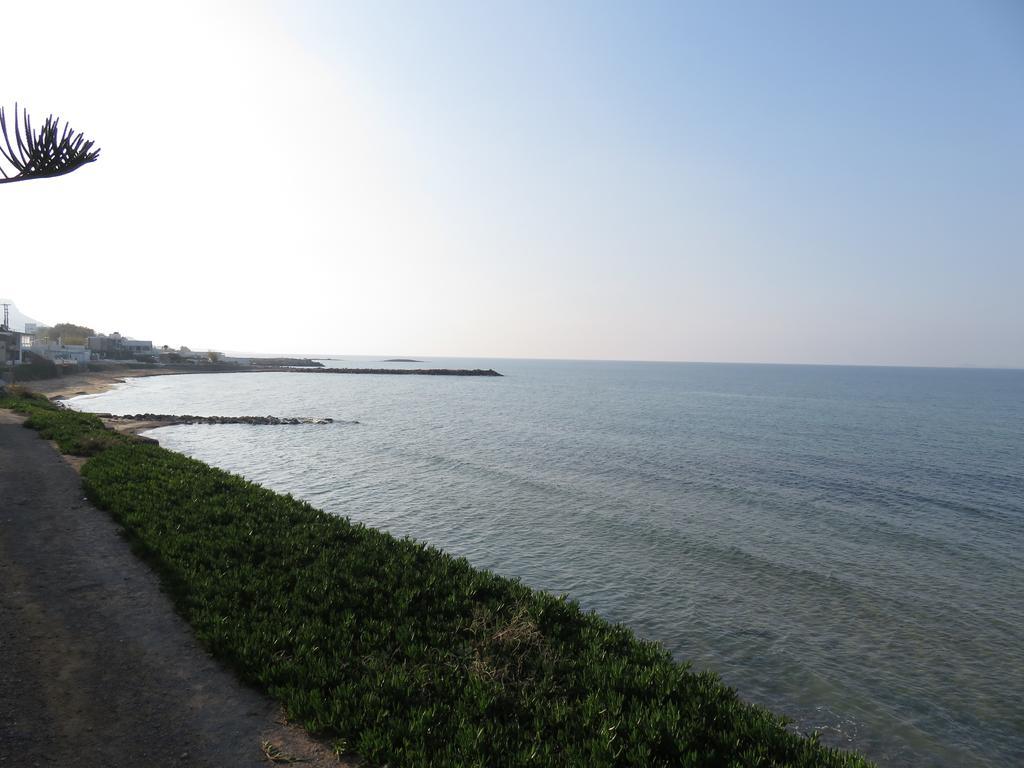 Frosso'S Sea Apartments Kokkini Hani 外观 照片