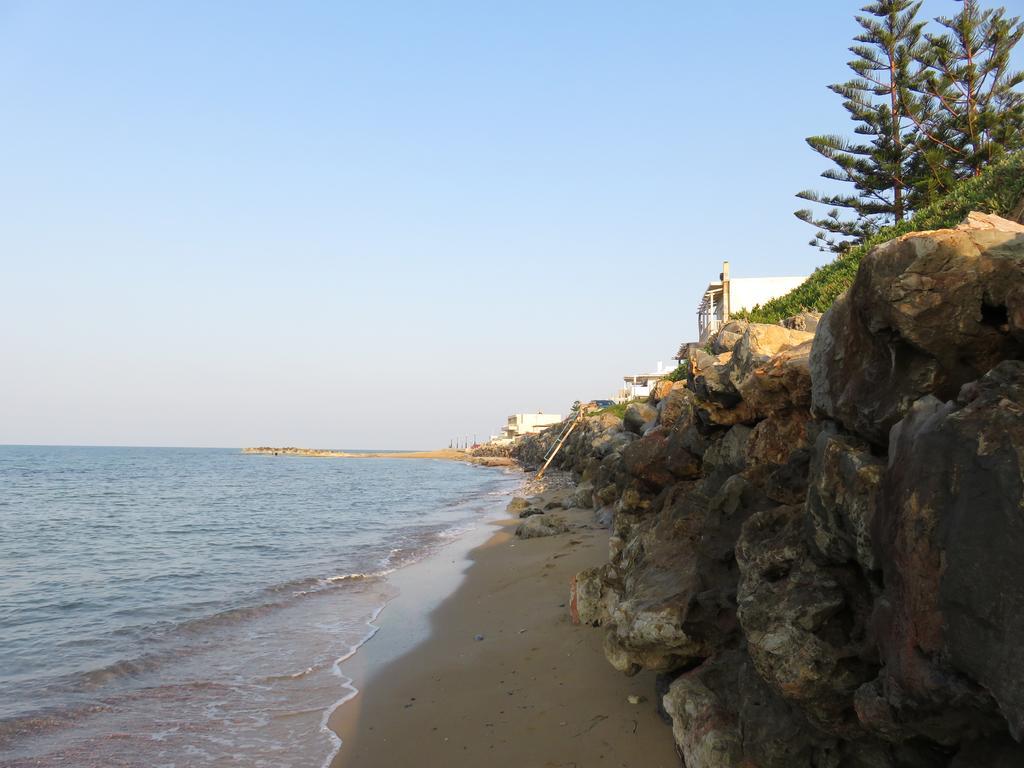 Frosso'S Sea Apartments Kokkini Hani 外观 照片