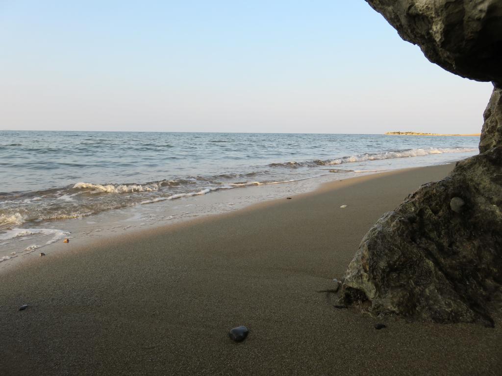 Frosso'S Sea Apartments Kokkini Hani 外观 照片