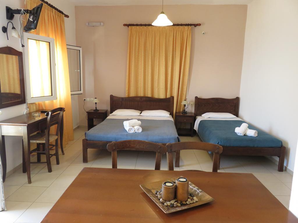 Frosso'S Sea Apartments Kokkini Hani 外观 照片