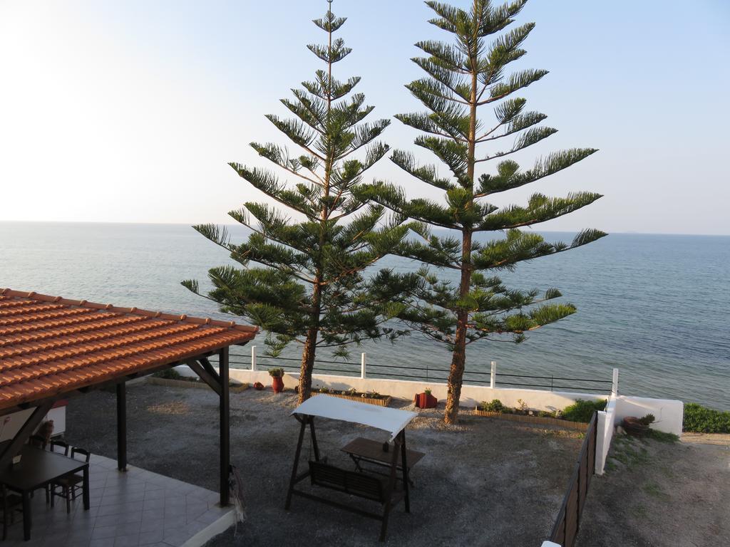 Frosso'S Sea Apartments Kokkini Hani 外观 照片