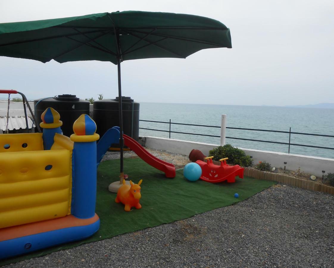 Frosso'S Sea Apartments Kokkini Hani 外观 照片