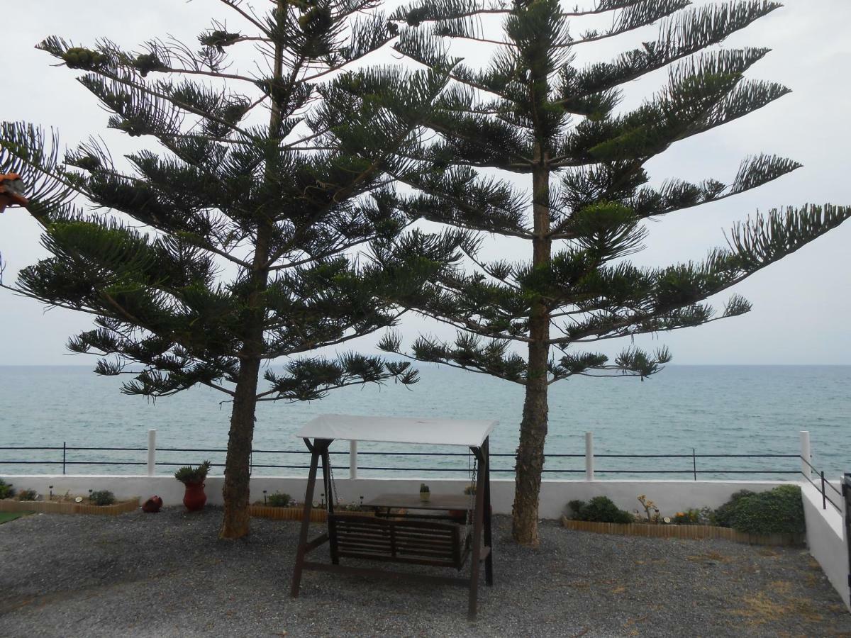 Frosso'S Sea Apartments Kokkini Hani 外观 照片