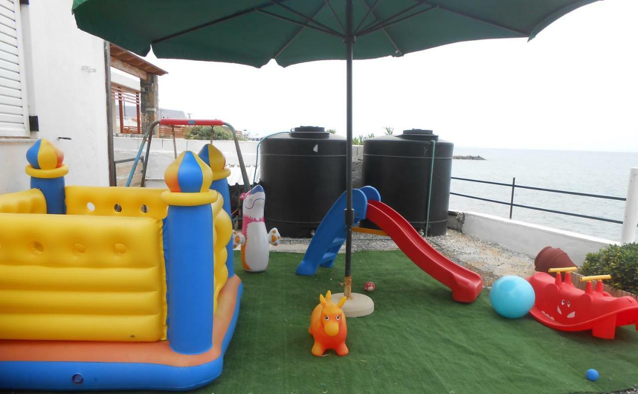Frosso'S Sea Apartments Kokkini Hani 外观 照片